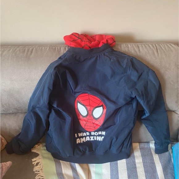H&M Spiderman boys bomber jacket size 8/10. Great condition. - Picture 2 of 3